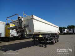 Schmitz Cargobull Tipper Steel half pipe body 28m³ 