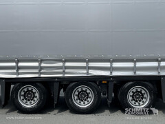 Schmitz Cargobull Curtainsider Mega Getränke 