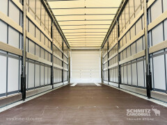 Schmitz Cargobull Curtainsider Standard Getränke 