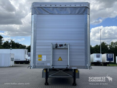 Schmitz Cargobull Curtainsider Standard Getränke 