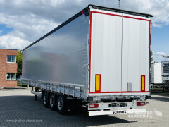 Schmitz Cargobull Curtainsider Mega Getränke 