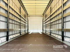 Schmitz Cargobull Curtainsider Mega Getränke 