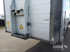 Schmitz Cargobull Curtainsider Mega Getränke 
