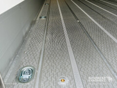 Schmitz Cargobull Tiefkühler Multitemp Doppelstock Trennwand Rolltor 