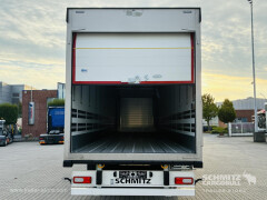 Schmitz Cargobull Tiefkühler Multitemp Doppelstock Trennwand Rolltor 