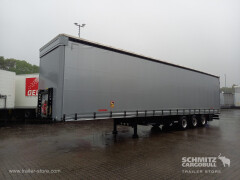KOEGEL Curtainsider Mega 