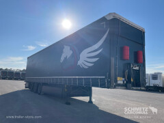 Schmitz Cargobull Curtainsider Varios 