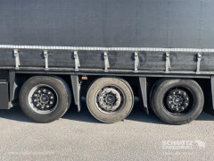 Schmitz Cargobull Curtainsider Varios 