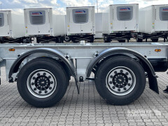 Schmitz Cargobull Zentralachsanhänger Wechselfahrgestell 