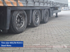 Schmitz Cargobull Curtainsider Mega 