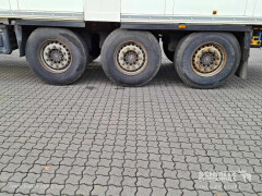 Schmitz Cargobull Tiefkühler Multitemp Doppelstock Trennwand 