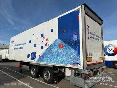 Schmitz Cargobull Semitrailer Reefer Standard Porte relevante Hayon 