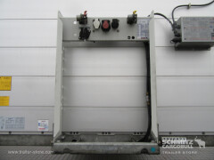 Schmitz Cargobull Curtainsider Standard Getränke 