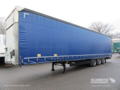 Schmitz Cargobull Curtainsider Mega Getränke 