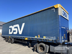 Schmitz Cargobull Curtainsider Mega 