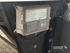 Schmitz Cargobull Oplegger Vries Standard Roller shutter door 