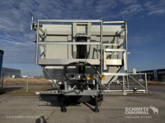 Schmitz Cargobull Tipper Steel half pipe body 