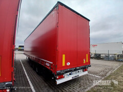 Schmitz Cargobull Curtainsider Mega 