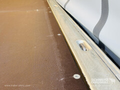 Schmitz Cargobull Curtainsider Mega Getränke 