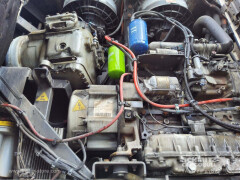Schmitz Cargobull Tiefkühler Multitemp Doppelstock Trennwand 