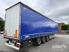 Schmitz Cargobull Curtainsider Standard Getränke 