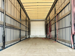 Schmitz Cargobull Curtainsider Standard Getränke 
