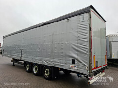 Schmitz Cargobull Curtainsider Mega Getränke 