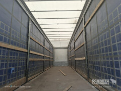 Schmitz Cargobull Curtainsider Mega 