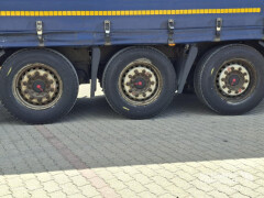 KOEGEL Curtainsider Mega 