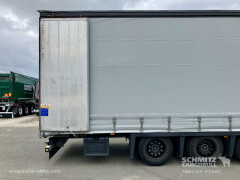 Schmitz Cargobull Curtainsider Mega 