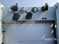Schmitz Cargobull Curtainsider Standard Getränke 