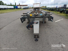 Schmitz Cargobull Zentralachsanhänger Wechselfahrgestell 