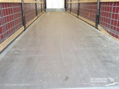 Schmitz Cargobull Semitrailer Curtainsider Standard Hayon 