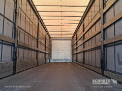 Schmitz Cargobull Curtainsider Standard Getränke 