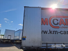 Schmitz Cargobull Curtainsider Standard Getränke 
