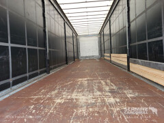 Schmitz Cargobull Curtainsider Standard 