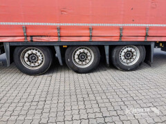 Schmitz Cargobull Curtainsider Mega 