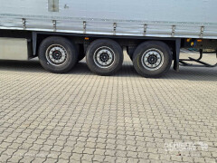 Schmitz Cargobull Curtainsider Standard 
