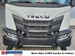 Iveco X-Way AD300X46Z 6x4, Retarder, Navi 